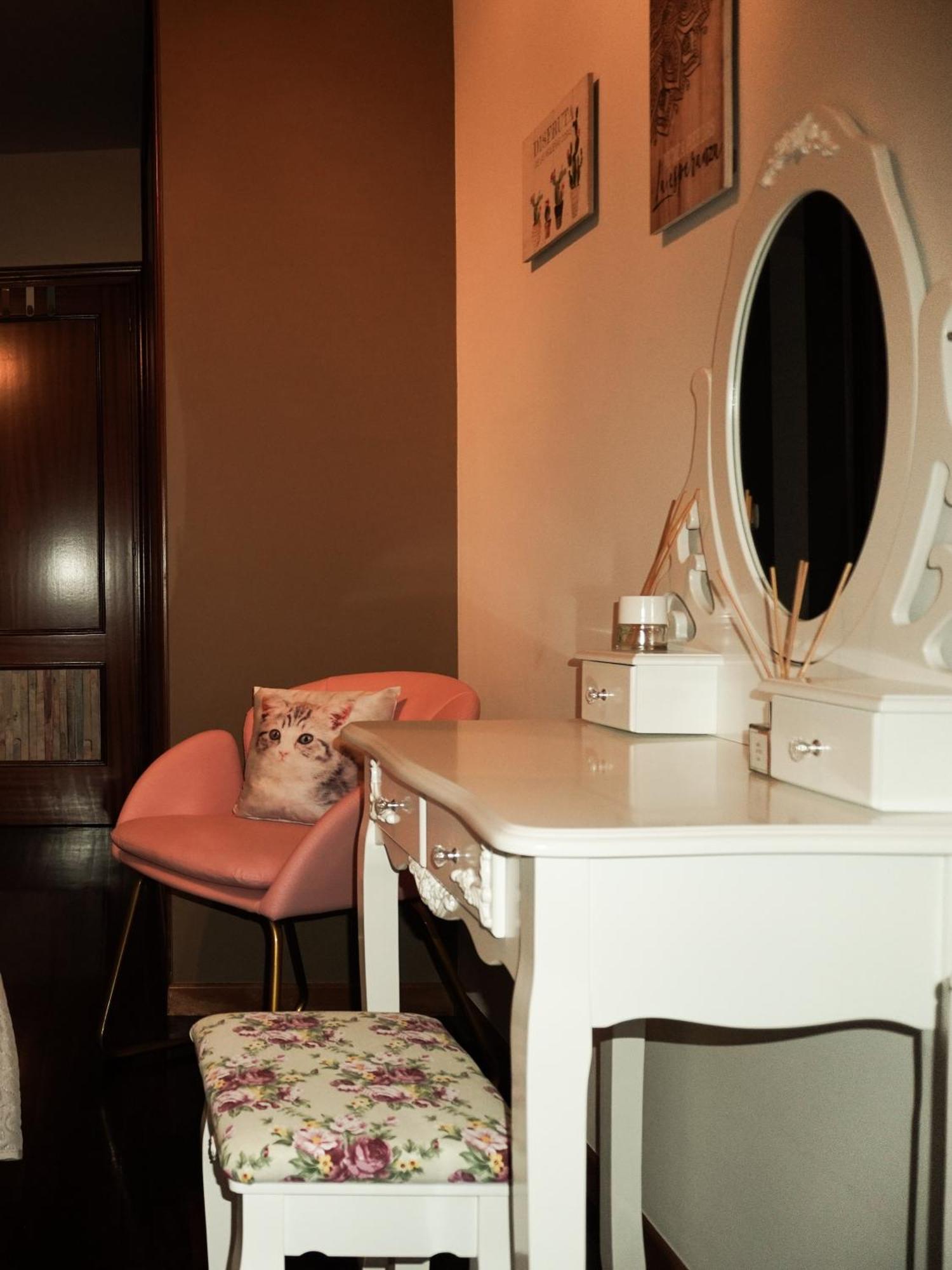 Carolinas Apartment *